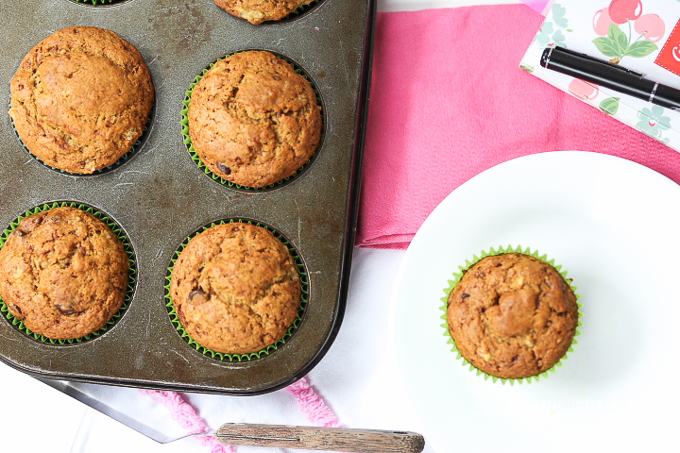 Banana Chocolate Chip Muffins- so tender and loaded with CHOCOLATE! Jellibeanjournals.com